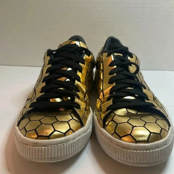 Puma Basket Low Classic Gold and Black Metallic Sneakers - Picture 2 of 5